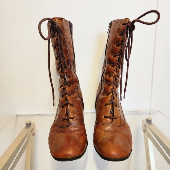 Brown Born Congac Leather Lace-Up Boots - Picture 2 of 11